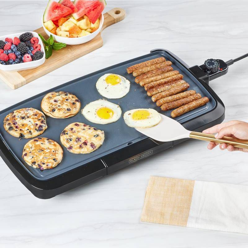 slide 3 of 6, BLACK+DECKER 20" Family-Sized Electric Griddle Black: Nonstick, Tabletop, Temperature Control, 1500W, 1 ct