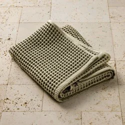 Waffle Bath Towel Olive Sage - Casaluna™