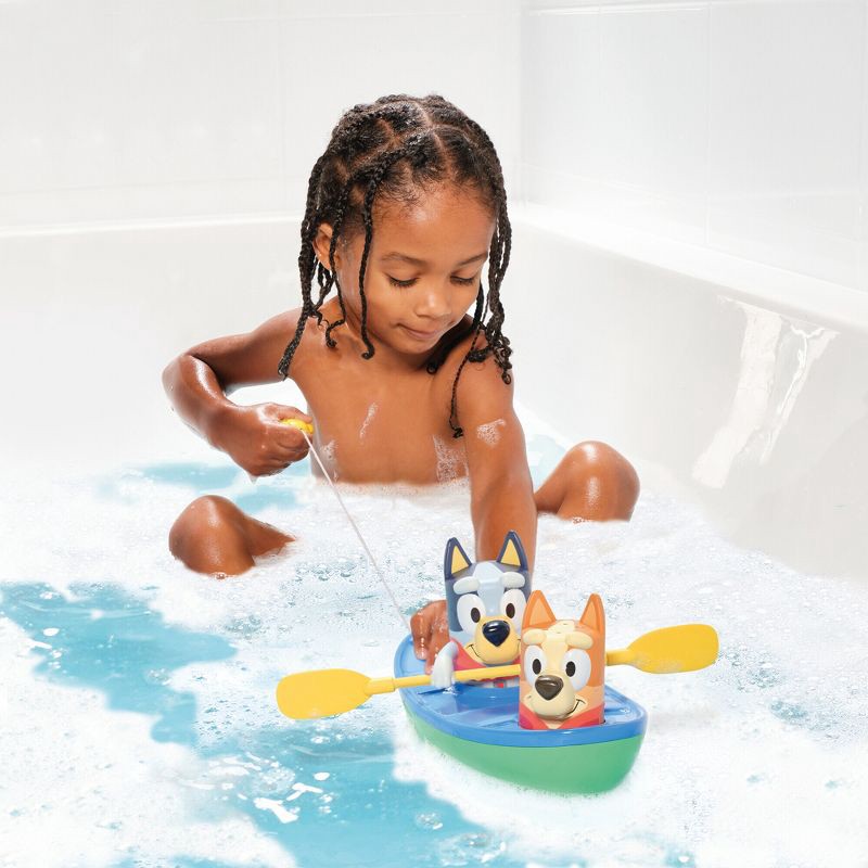 slide 4 of 6, Bluey TOMY Toomies Pull and Go Canoe Bath Toy, 1 ct