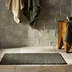 21"x34" Textured Bath Mat Olive - Casaluna™