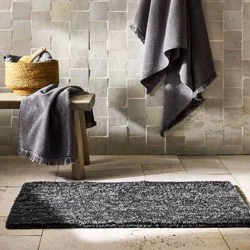 21"x34" Organic Melange Reversible Bath Rug Black - Casaluna™