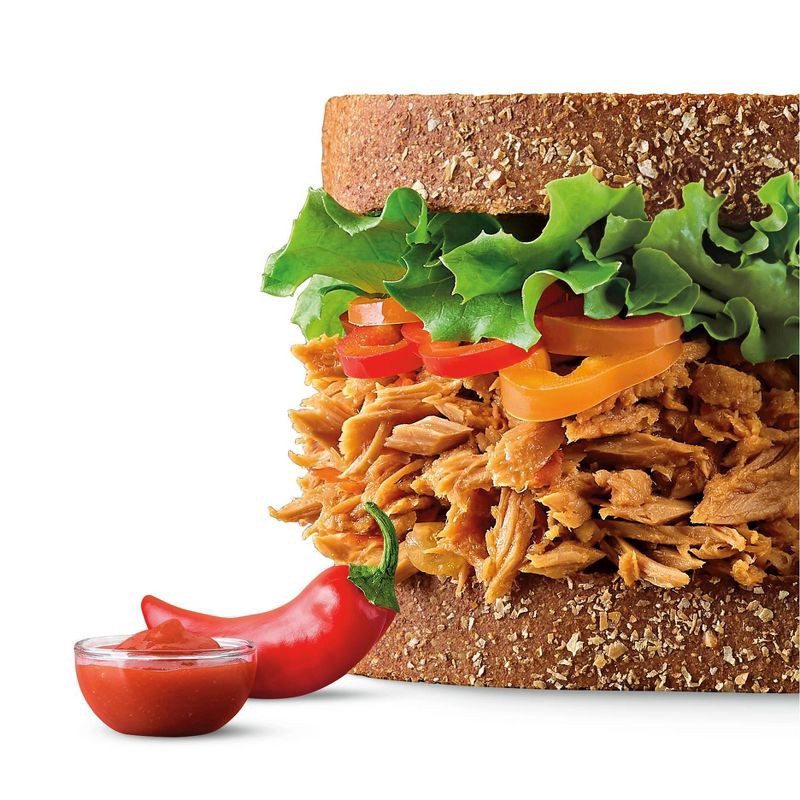 slide 3 of 4, Sriracha Chunk Light Tuna- 2.6oz - Good & Gather™, 2.6 oz