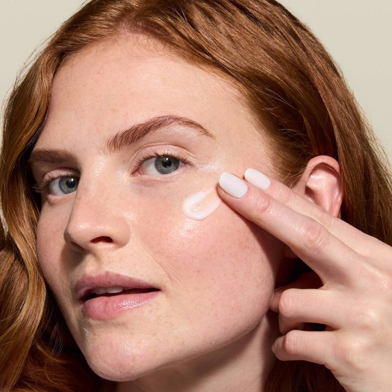 slide 7 of 8, Curology Brightening Vitamin C Serum - 30ml, 30 ml