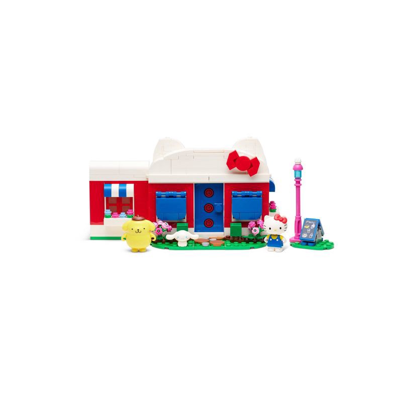 slide 3 of 19, BLDR Hello Kitty and Friends Hello Kitty's Dream Cafe Building Set with Hello Kitty, Cinnamoroll, and Pompompurin Minifigures, 1 ct
