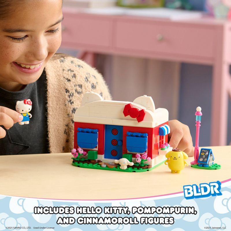 slide 16 of 19, BLDR Hello Kitty and Friends Hello Kitty's Dream Cafe Building Set with Hello Kitty, Cinnamoroll, and Pompompurin Minifigures, 1 ct