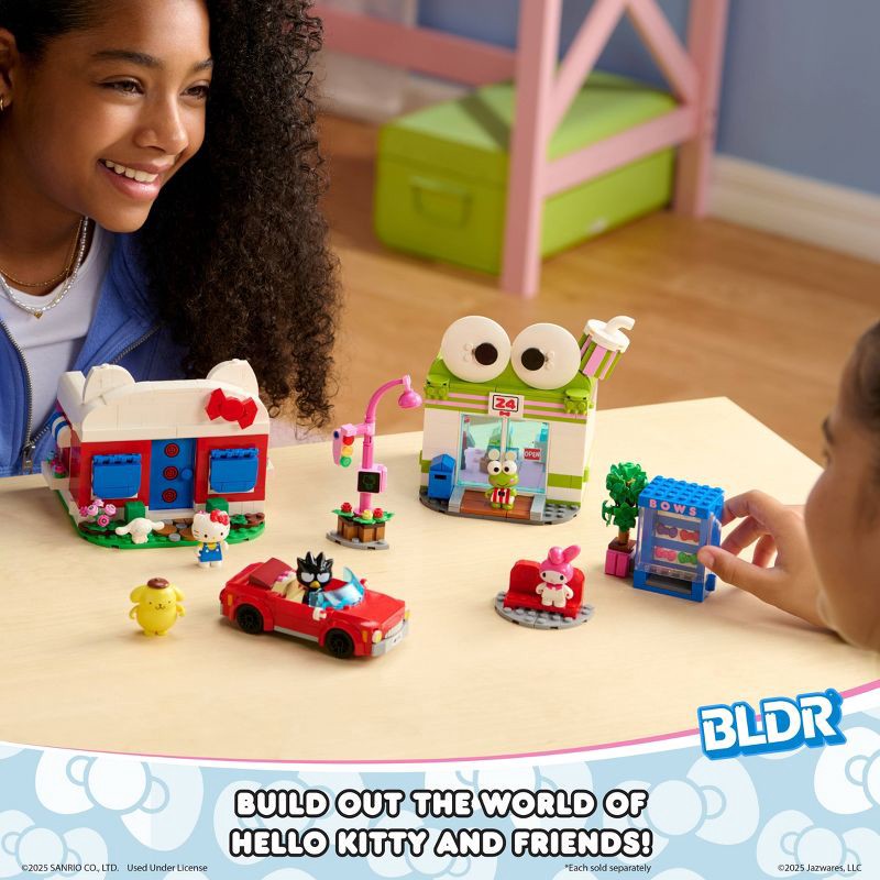 slide 19 of 19, BLDR Hello Kitty and Friends Hello Kitty's Dream Cafe Building Set with Hello Kitty, Cinnamoroll, and Pompompurin Minifigures, 1 ct