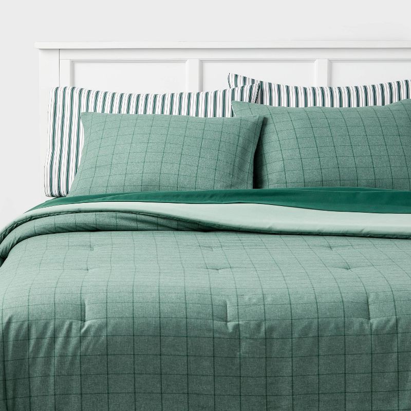 slide 1 of 7, 7pc Queen Comforter and Sheet Set Emerald Green - Room Essentials™, 7 ct