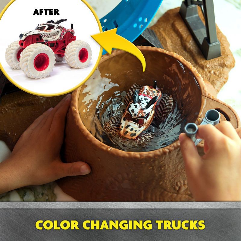 slide 8 of 8, Monster Jam Mud Blasters Monster Mutt Dalmatian Dunk Tank Playset, 1 ct