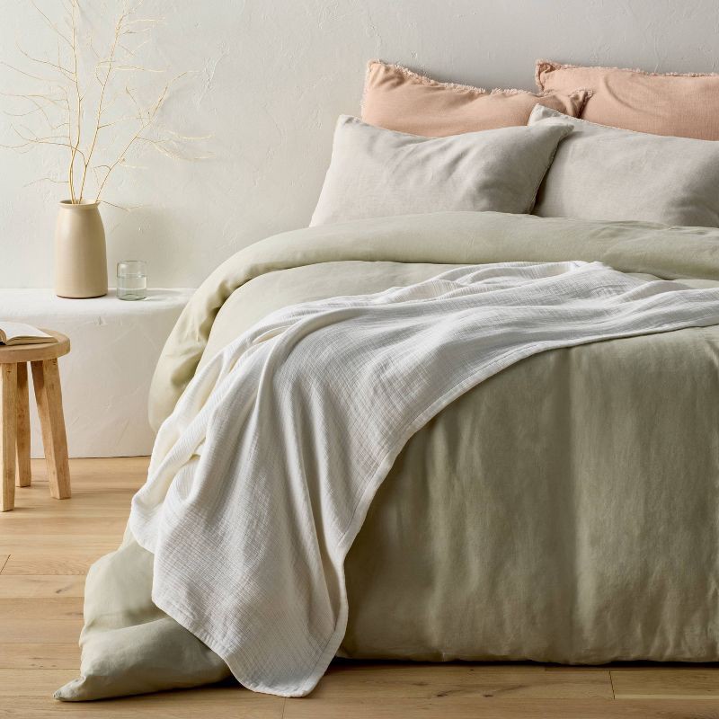 slide 4 of 6, Full/Queen Rayon from Bamboo Matelasse Blanket White - Casaluna™, 1 ct