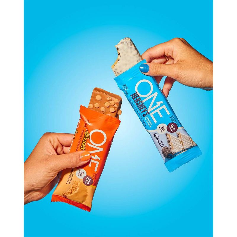slide 5 of 7, ONE Bar Hershey's Cookies n Creme Flavored Protein Bars - 8.48oz/4ct, 8.48 oz, 4 ct