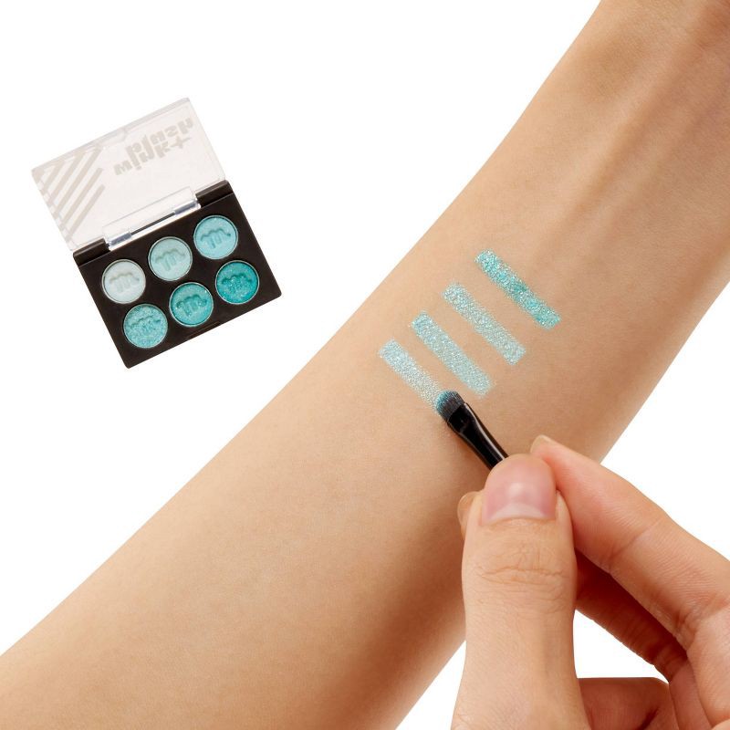 slide 4 of 6, MGA's Miniverse Make It Mini Makeup Series 1, 1 ct