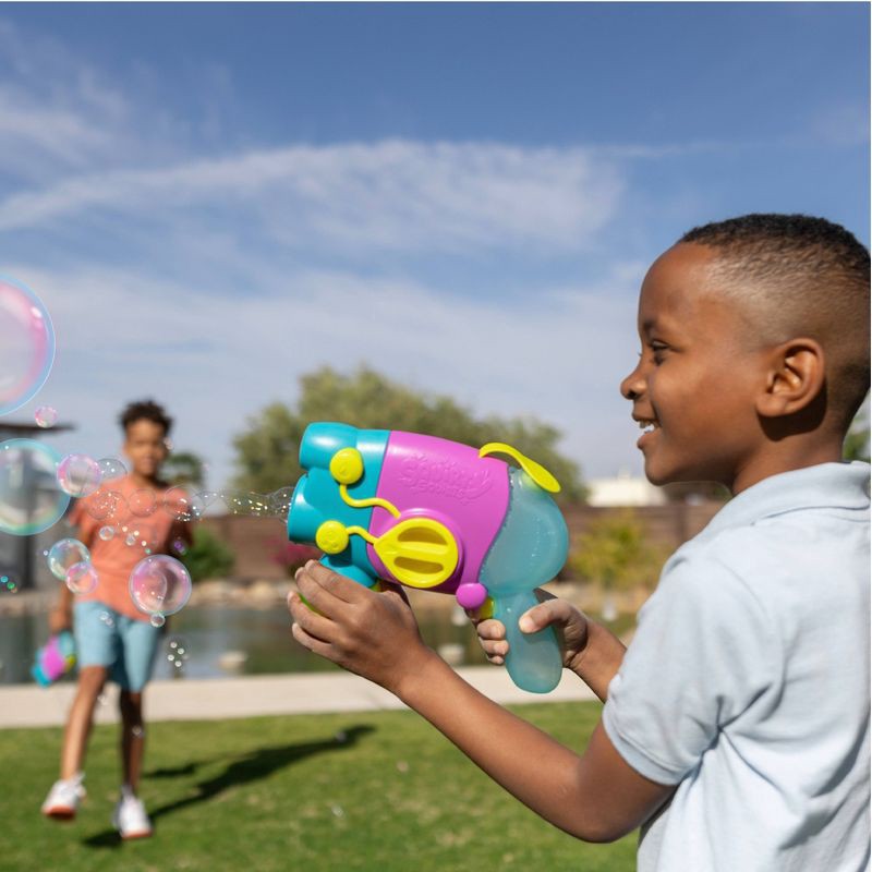 slide 4 of 9, Chuckle & Roar Squirty Squirts 2-in-1 Bubble & Water Electric Blaster, 1 ct