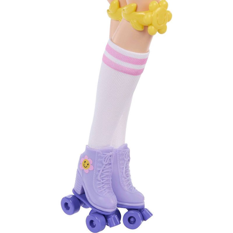 slide 4 of 6, Barbie Dream Besties Renee Roller Skating Fashion Doll with 12 Video and Food Themed Accessories, 1 ct