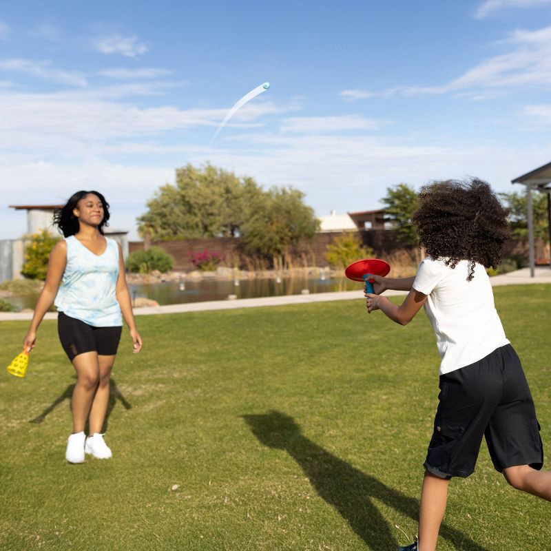 slide 5 of 7, Chuckle & Roar Super Pop Launchers, 1 ct