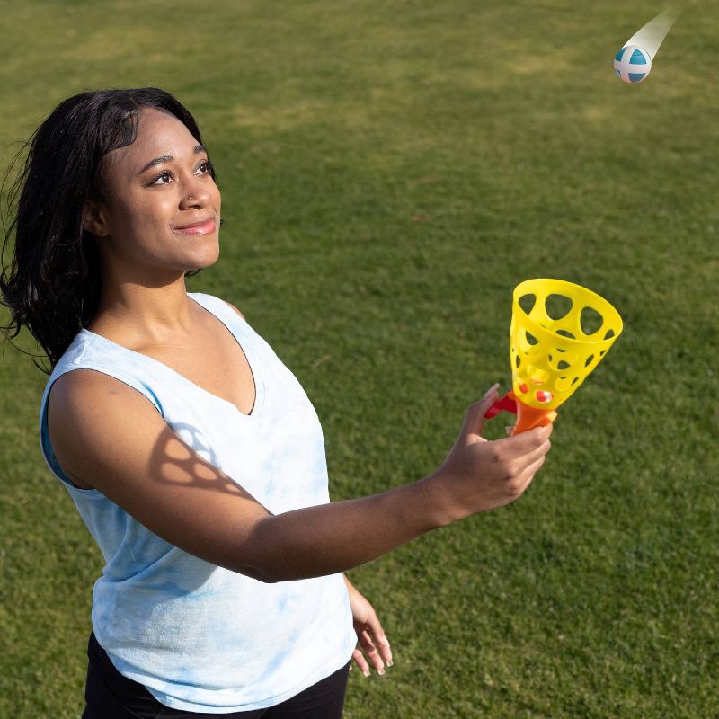 slide 7 of 7, Chuckle & Roar Super Pop Launchers, 1 ct