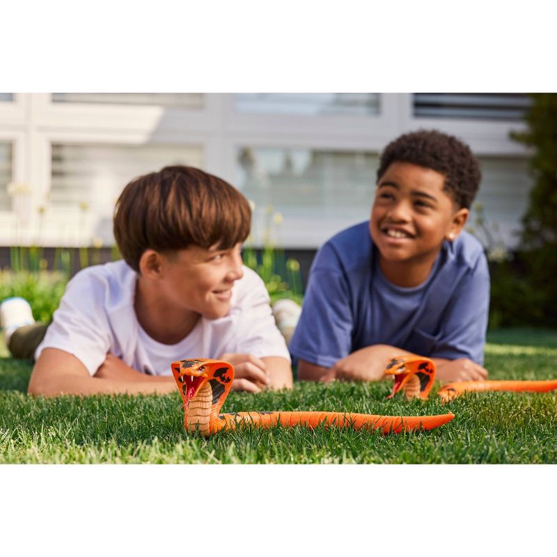 slide 5 of 9, Robo Alive Cobra Mini Figure Animal Figure, 1 ct