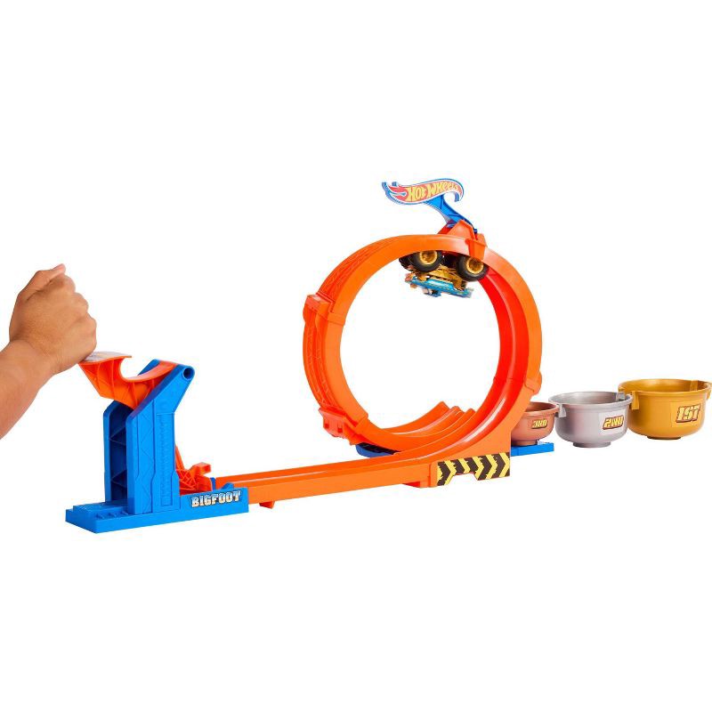 slide 2 of 6, Hot Wheels Monster Truck Loop-and-Flip Trophy Challenge Playset & Diecast Bigfoot Toy, 1 ct