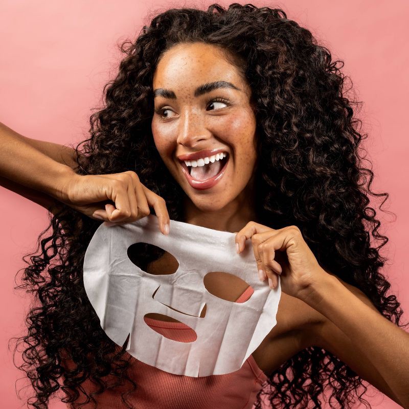 slide 4 of 7, Que Bella 1% Vitamin C Sheet Mask - 0.63oz, 0.63 oz