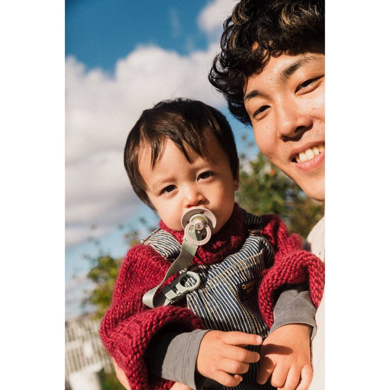 slide 6 of 8, Bibs Loop Universal Pacifier Clip 0-24m - Sand, 1 ct