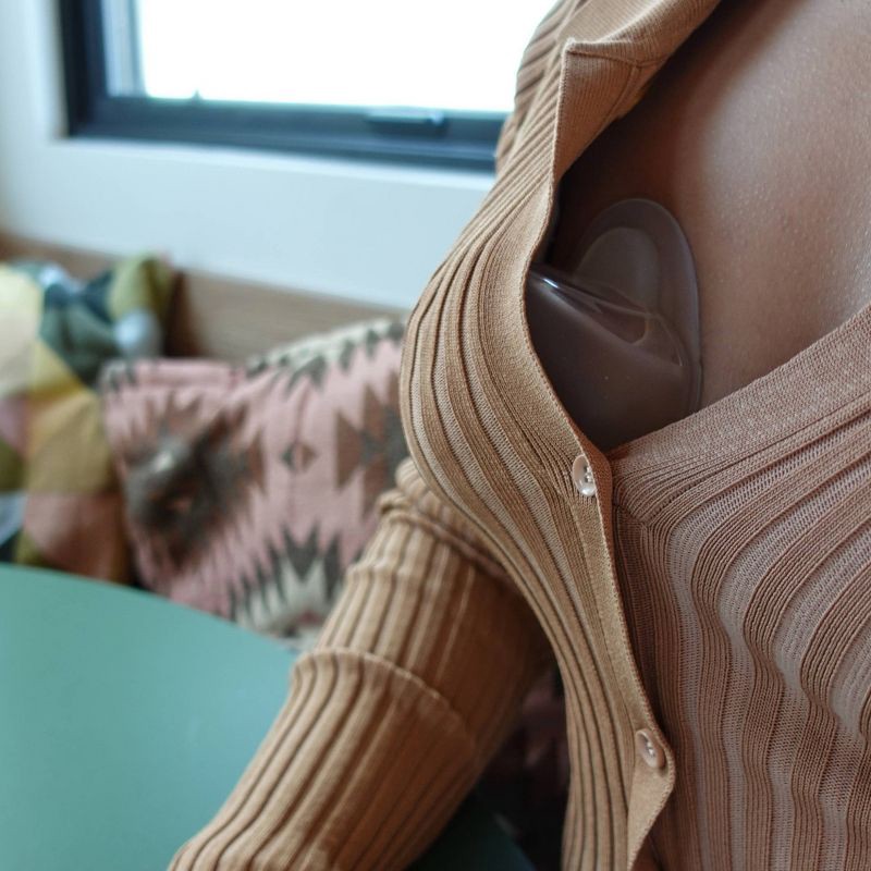 slide 7 of 9, WILLOW Passive Manual Breast Pump - 3oz, 3 oz