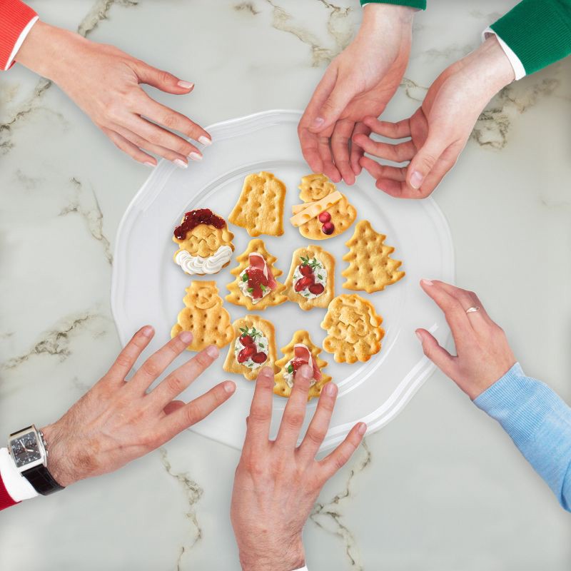 slide 6 of 14, RITZ Limited Edition Holiday Crackers - 12.3oz, 12.3 oz