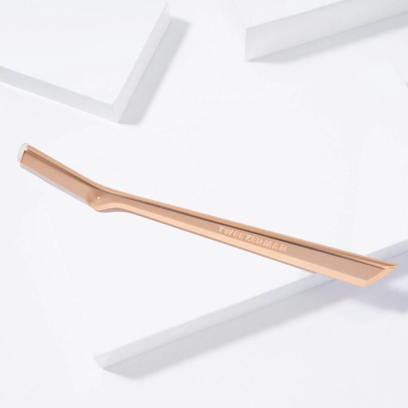 slide 5 of 9, Tweezerman Facial Razor - Rose Gold, 1 ct