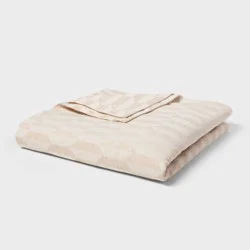 Full/Queen Chenille Jacquard Blanket Ivory/White Chevron Geo - Threshold™