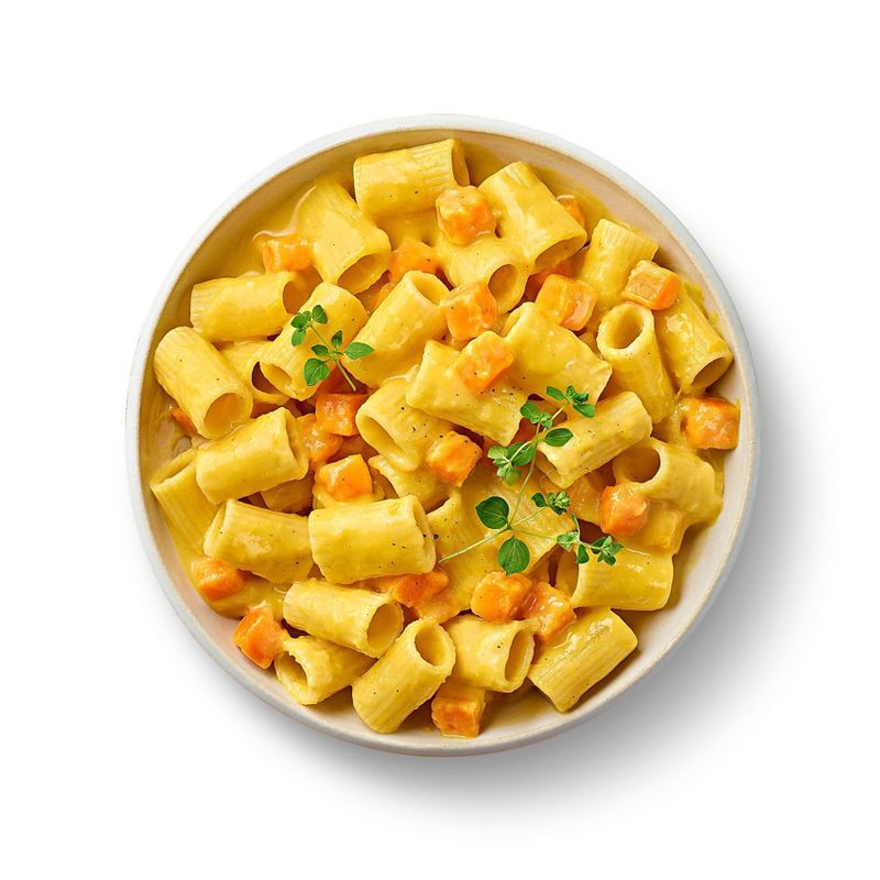 slide 4 of 5, Frozen Butternut Squash Mac & Cheese - 22oz - Good & Gather™, 22 oz