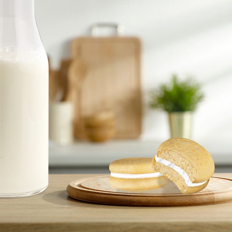 slide 7 of 13, Oreo Golden Cakesters Soft Snack Cakes - 10.1oz/5pk, 10.1 oz, 5 ct