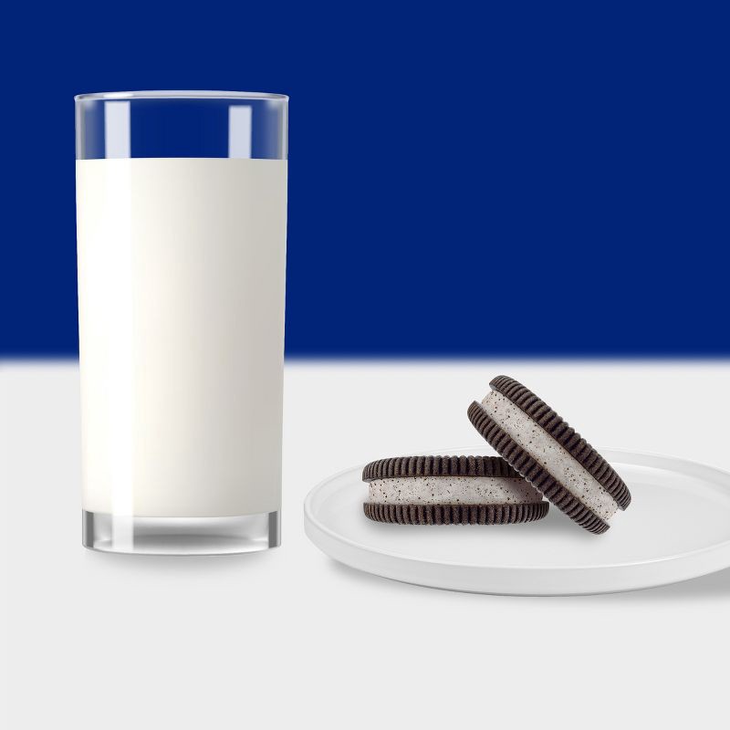 slide 6 of 13, Oreo Loaded Chocolate Sandwich Cookies - 13.37oz, 13.37 oz