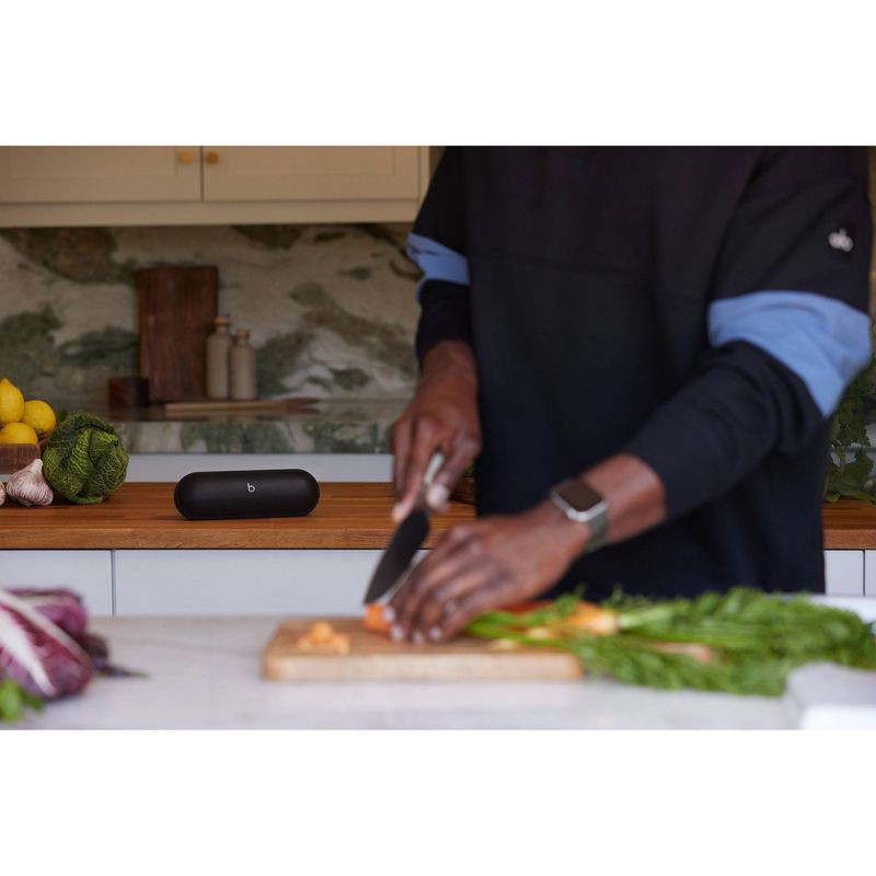 slide 19 of 21, Beats Pill Wireless Bluetooth Speaker - Matte Black, 1 ct