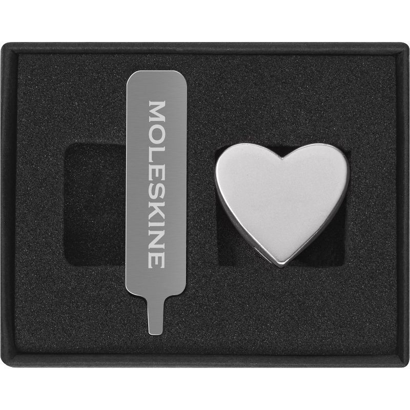slide 1 of 3, Moleskine Heart Pin Silver, 1 ct