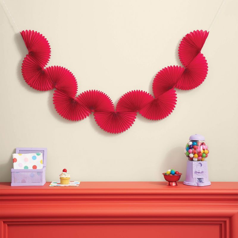 slide 2 of 4, Red Fan Garland Spritz™, 1 ct