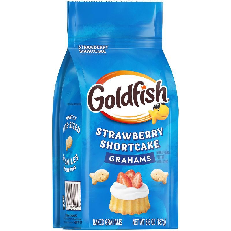 slide 4 of 5, Goldfish Grahams Strawberry Shortcake Crackers - 6.6oz, 6.6 oz