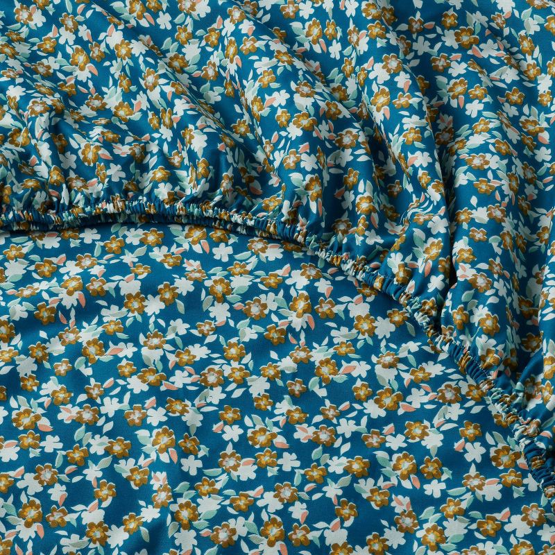 slide 4 of 4, King Cotton Blend Sateen Sheet Set Navy Floral - Room Essentials™, 1 ct