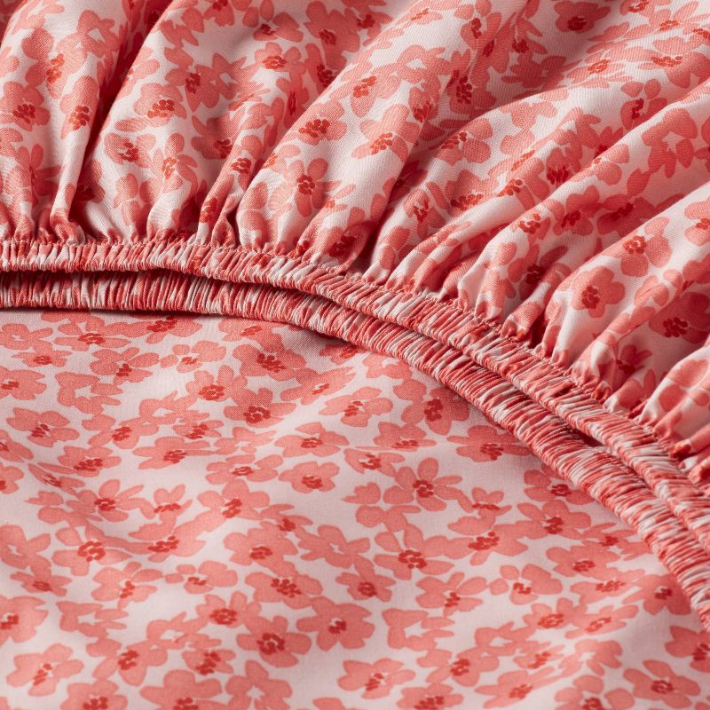 slide 4 of 4, Queen Microfiber Sheet Set Pink Micro Floral - Room Essentials™, 1 ct