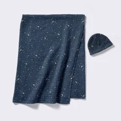Hospital Muslin Swaddle and Hat Gift Set - 2ct - Blue Stars- Cloud Island™