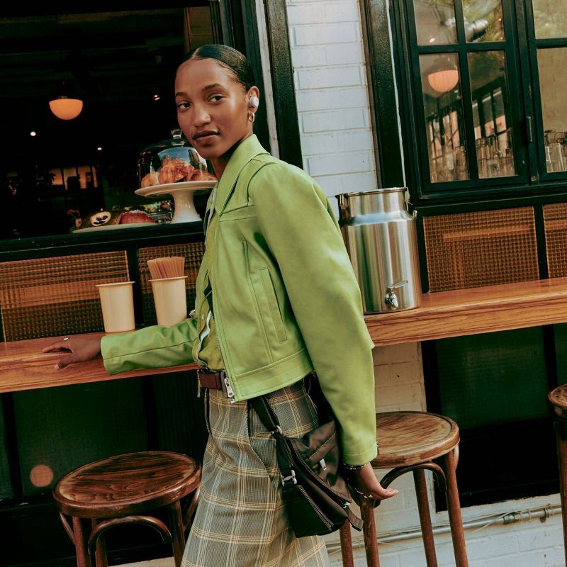 slide 12 of 12, Bose QuietComfort Wireless Noise Cancelling Bluetooth Earbuds - White Smoke, 1 ct