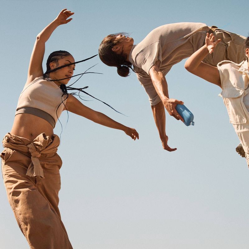 slide 5 of 11, Bose SoundLink Flex Portable Bluetooth Waterproof Speaker (2nd Gen) - Blue Dusk, 1 ct