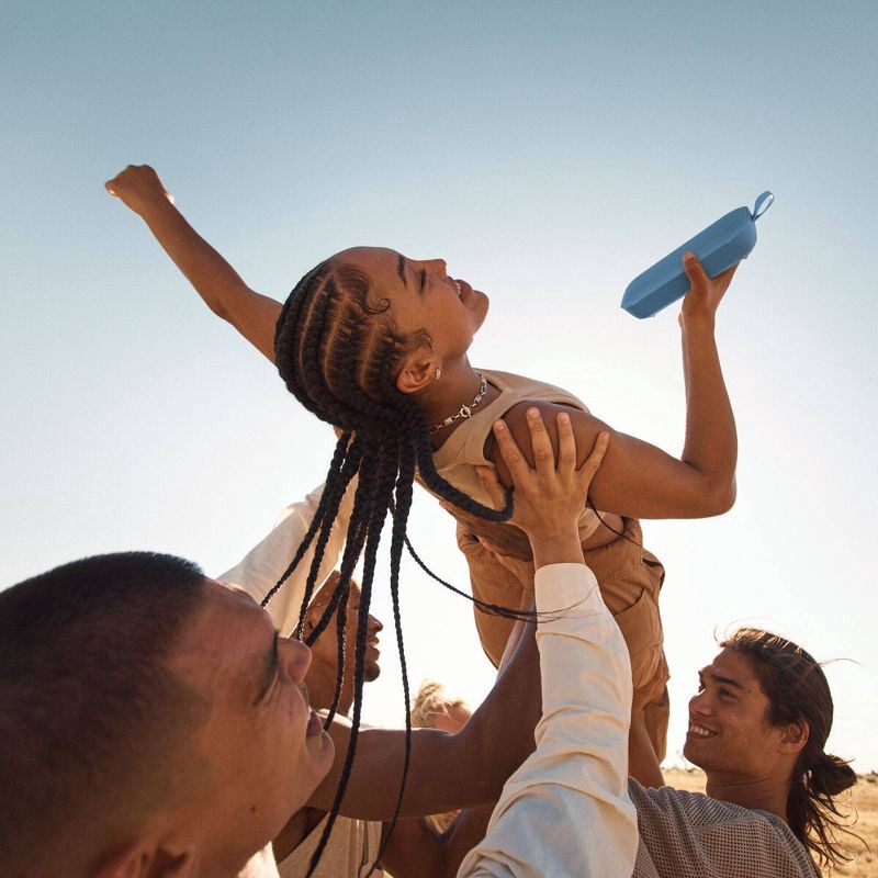 slide 9 of 11, Bose SoundLink Flex Portable Bluetooth Waterproof Speaker (2nd Gen) - Blue Dusk, 1 ct