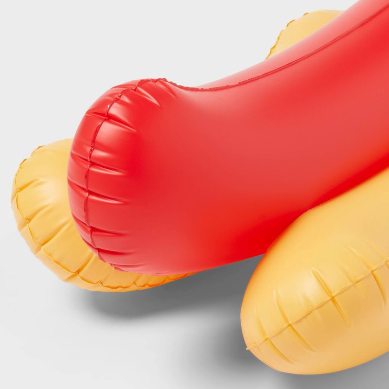 slide 4 of 4, Hot Dog Float - Sun Squad™, 1 ct