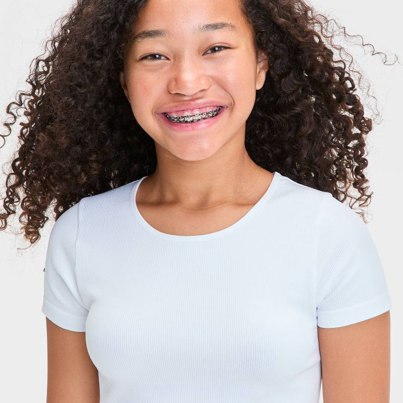 slide 3 of 3, Girls' Seamless Crop T-Shirt - All In Motion™ White L: Fitted Knit Pullover, Short Sleeve, 1 ct