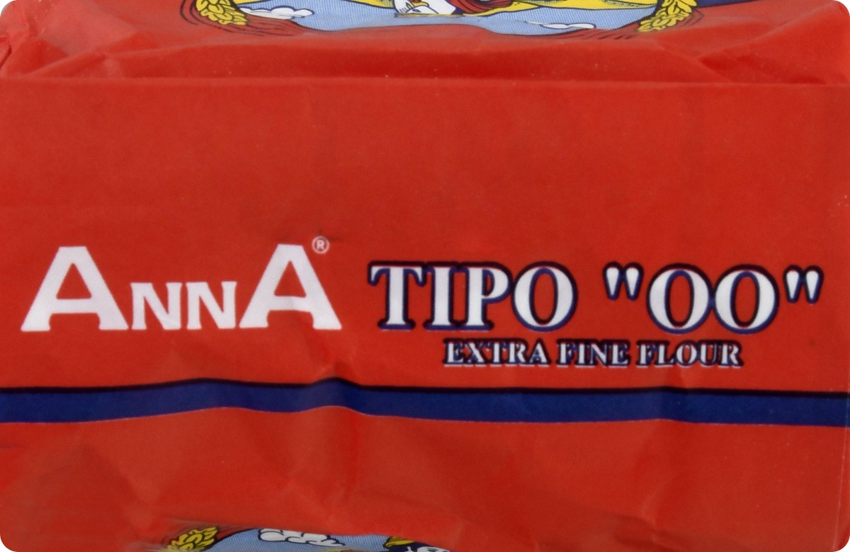 slide 9 of 9, Anna Napoletana Extra Fine Tipo "00" Flour, 2 lb