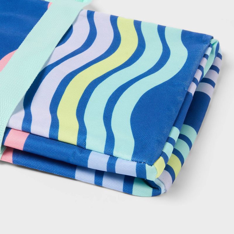 slide 4 of 5, Multipurpose Tote Navy Print - Sun Squad™, 1 ct