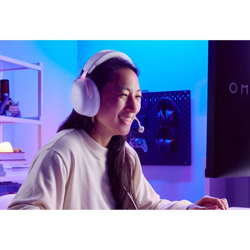 slide 2 of 17, HyperX Cloud III Wired Gaming Headset for PC/PlayStation 4/5/Nintendo Switch - Pink, 1 ct