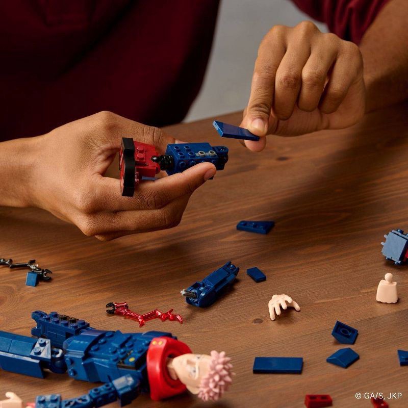 slide 12 of 17, BLDR Jujutsu Kaisen Yuji Itadori Buildable Action Figure Construction Set - 298pc, 298 ct