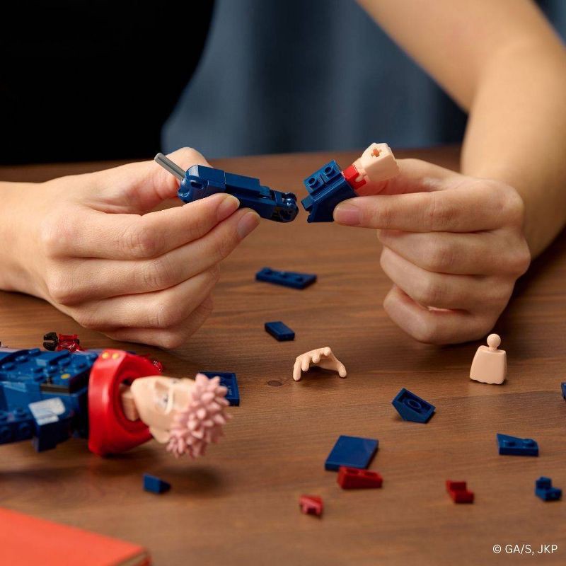 slide 9 of 17, BLDR Jujutsu Kaisen Yuji Itadori Buildable Action Figure Construction Set - 298pc, 298 ct