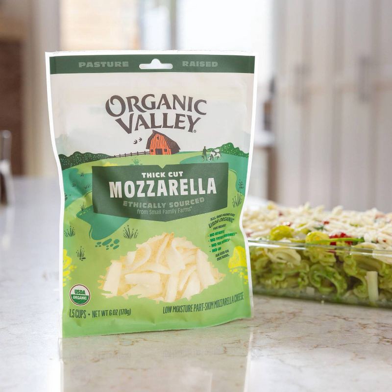 slide 2 of 6, Organic Valley Mozzarella Thick Shredded Cheese - 6oz, 6 oz