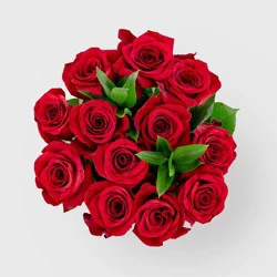 Dozen Fresh Cut Vibrant Red Roses Flower Bunch - Good Little Garden™