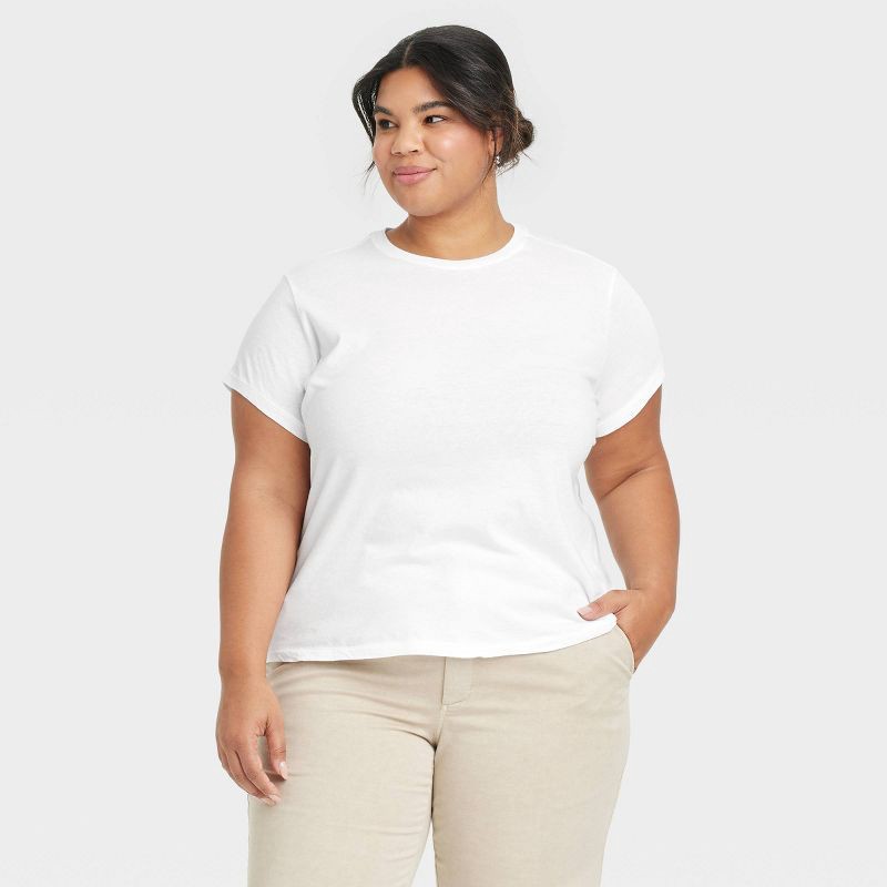 slide 1 of 4, Women's Short Sleeve Crewneck T-Shirt - Universal Thread™ White XXL: Relaxed Fit, Crew Neck, Jersey Fabric, 1 ct